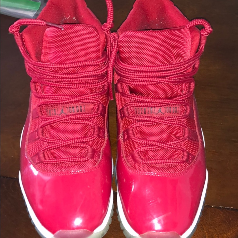 Jordan’s Red 11